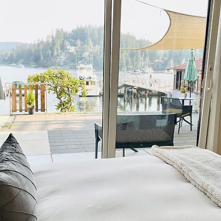 Oceanfront Zen Villa North Vancouver Exterior foto