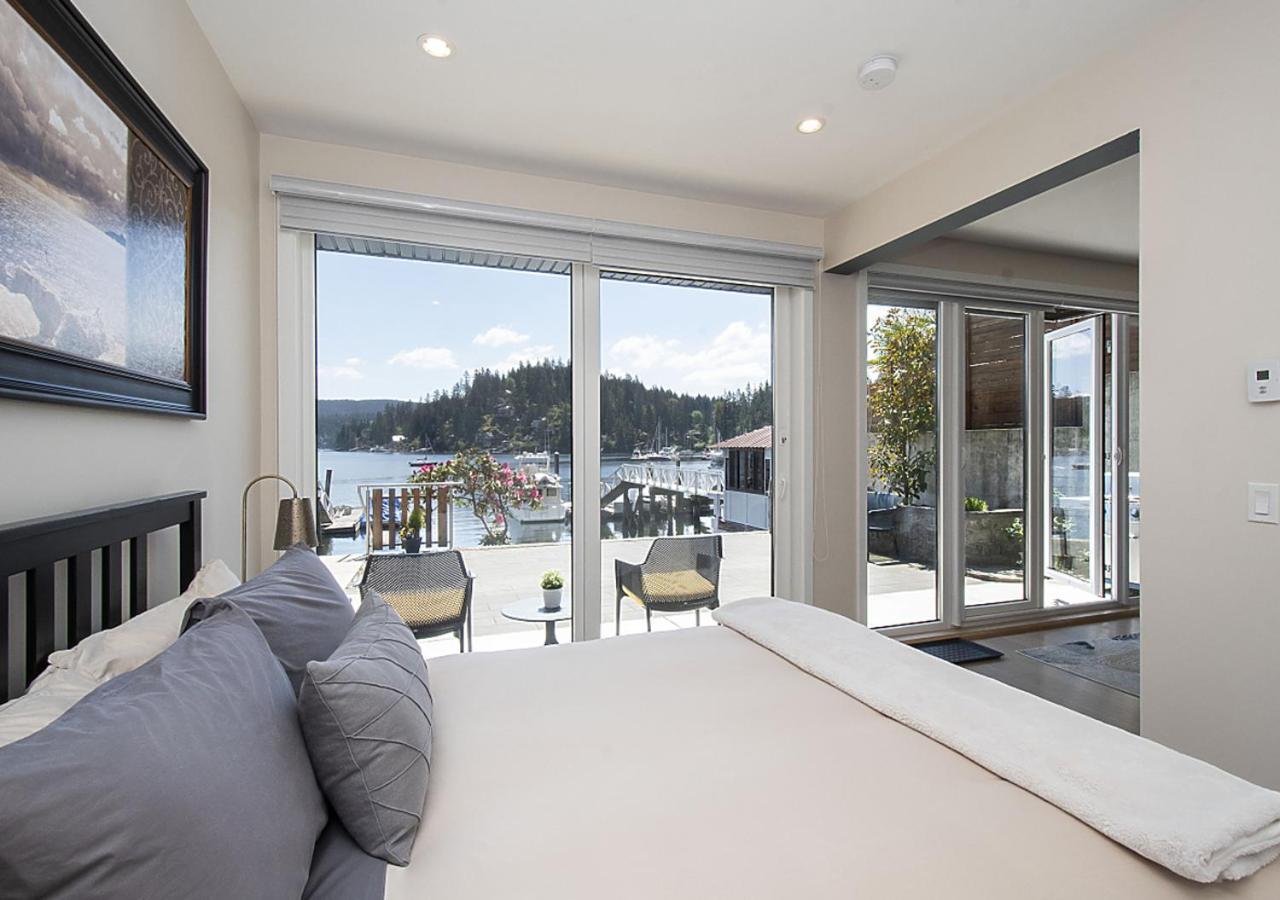 Oceanfront Zen Villa North Vancouver Exterior foto